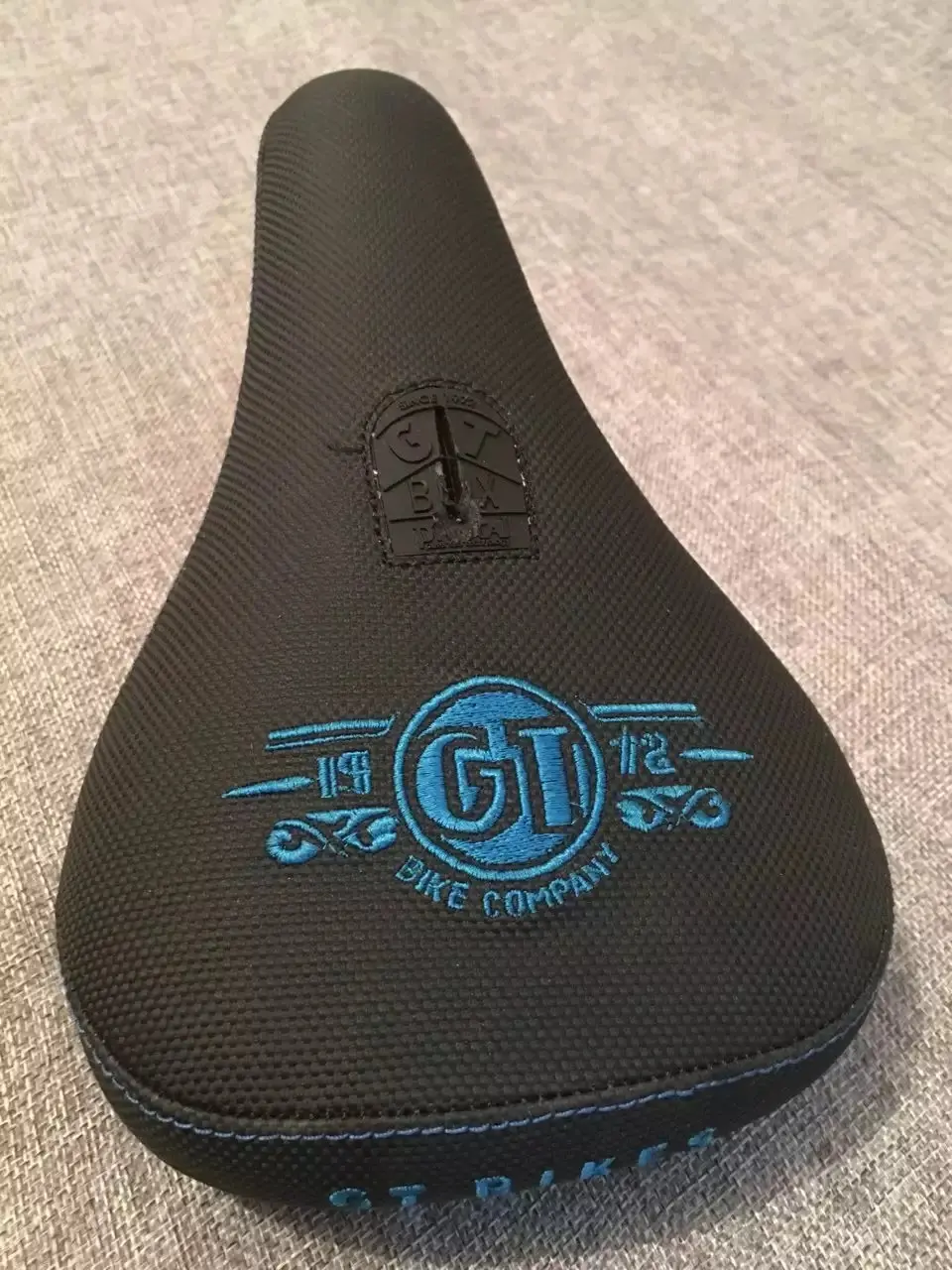 GT bmx поворотное толстое сиденье очень удобное седло для продажи|saddles for sale|seat saddlebmx