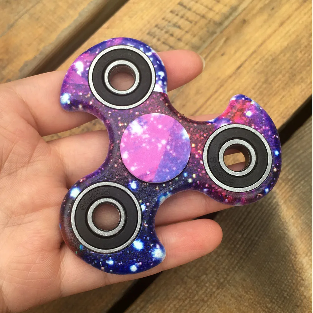 

Camo Patterned Fidget Spinner Metal Tri-Spinner EDC Hand Finger Spinner for Autism and ADHD Relief Stress Toys Kids Gift