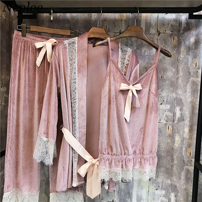 

Neploe Velvet Thress Pieces Camis+Coat+Pants Women Bows Lace Solid Suits Elegant Sashes Suit 2019 New Auttum Loose Suit 68909