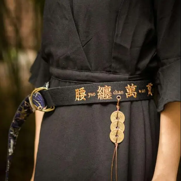 Мода Холст Китайский письмо вышивка двойное кольцо с ремнем на пуговицах