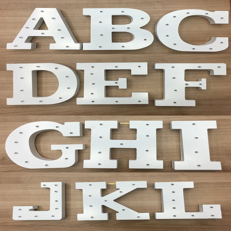 

15cm A-Z Wooden LED White Light English Letters Ornaments Decoration Crafts Wood Love Letter Wedding Decorative Numbers for Home