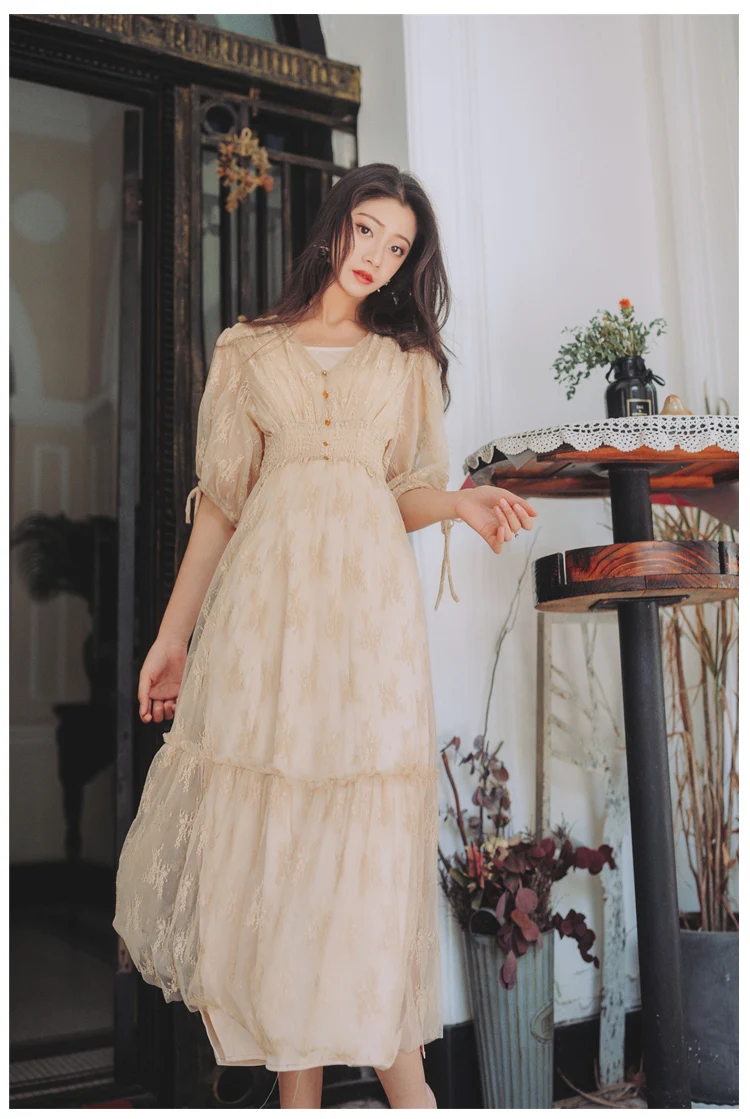 

New retro sugar color suit waist waist flower lace dress two-piece