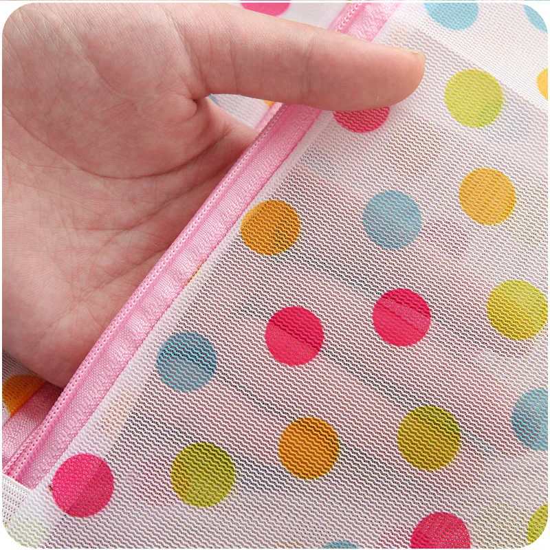 XZJJA 1PC Round Dots Zipper Laundry Bags Women Bra Underwear Washing Machine Mesh Bag Washing Pouch Clothes Protector Net Case