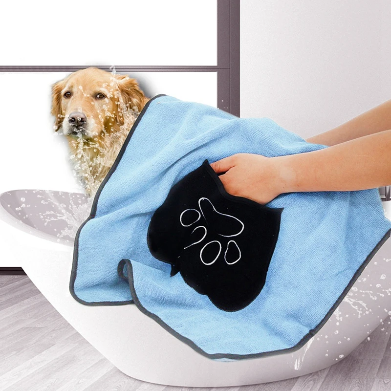 

Multifunctional Dog Ultra Absorbent Towel Quick Drying Shower Towel With 2 Pockets Claw Printed