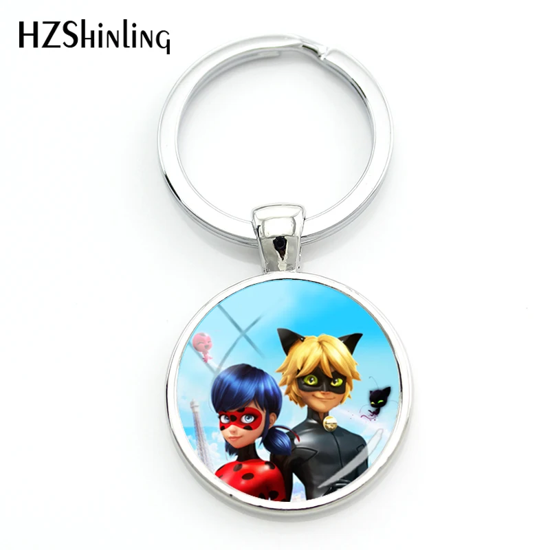 

2018 Fashion Glass Dome Keyring The Lady Bug Keychain Round Photo Jewelry Cartoon Role Key chains Hand craft Keyrings