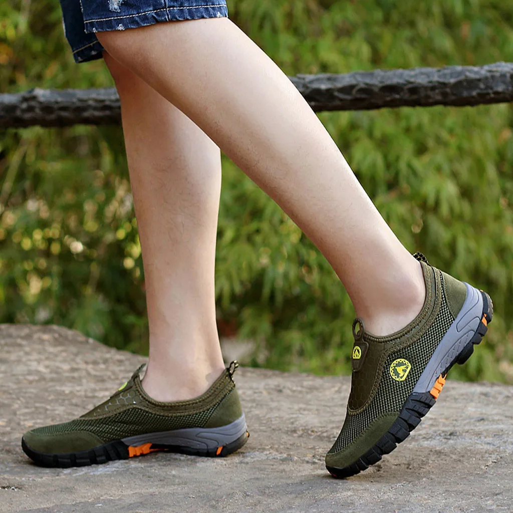 Летняя повседневная обувь для мужчин Модные дышащие сетчатые туфли легкие комфортные мужские на плоской подошве кроссовки размера плюс Feb22