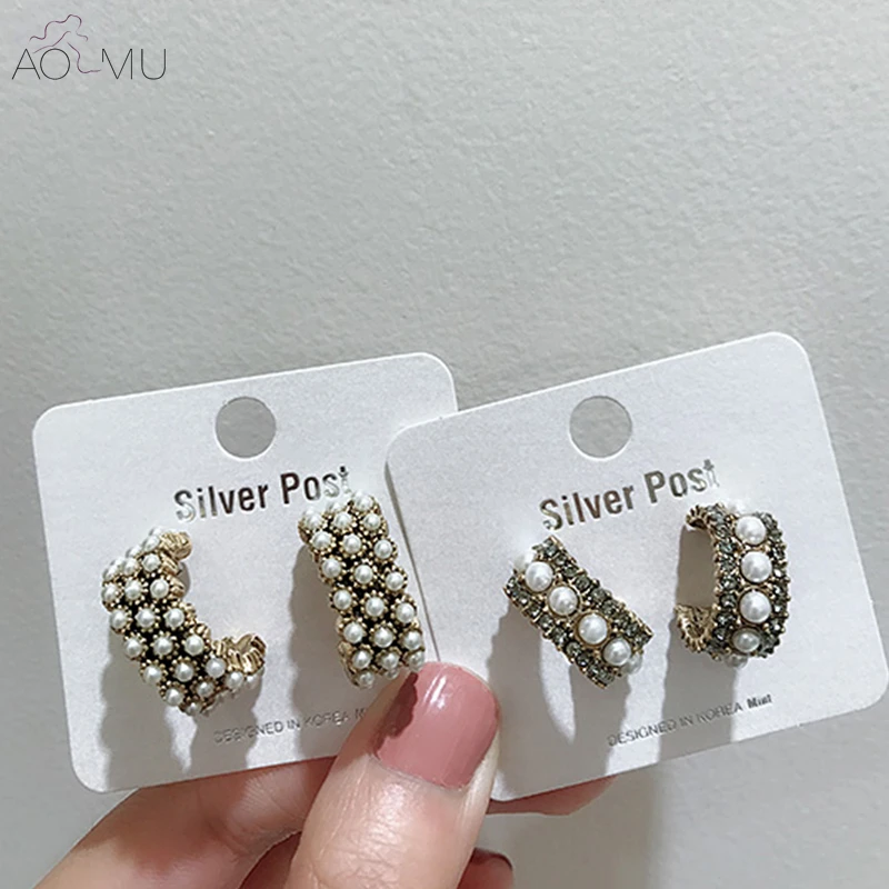 

AOMU Korea Elegant New S925 Sterling Silver Pin Gold Metal C Shape Full of Pearl Small Hoop Earrings for Women Girl Gift
