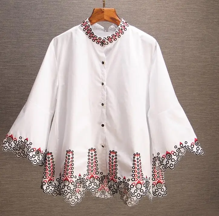 Женская Весенняя Осенняя Повседневная Свободная рубашка с длинными расклешенными рукавами женская винтажная национальная английская блузка с вышивкой TB117 - Цвет: white