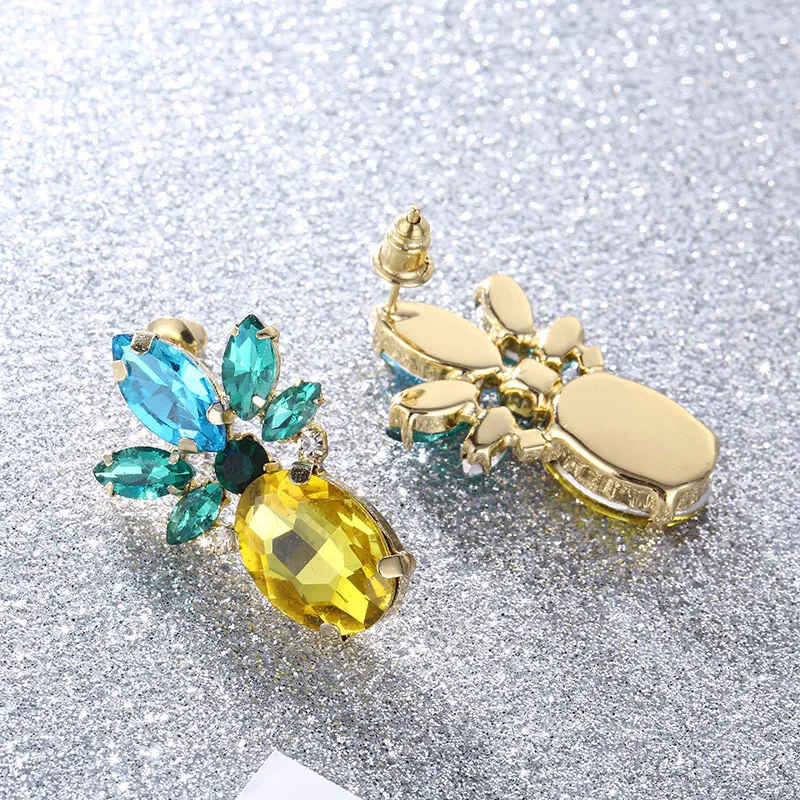 

CARSINEL Brand Long Pineapple Stud Earrings For Women Gold color Green Zircon Crystals Earrings female Wedding Jewelry ER0294