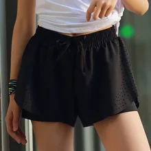 Женские Поддельные Две части спортивные изделия дышащие фитнес бег безопасности Короткие