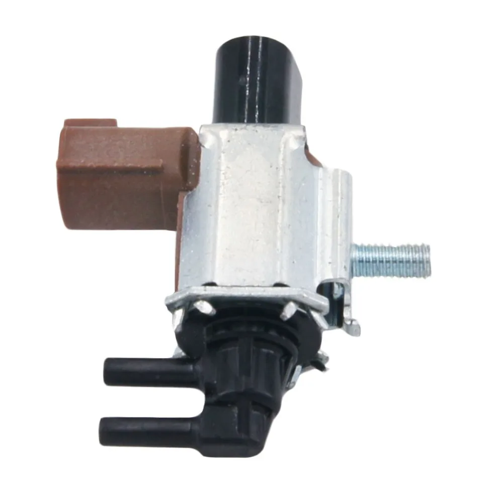 K5T46588 (4)