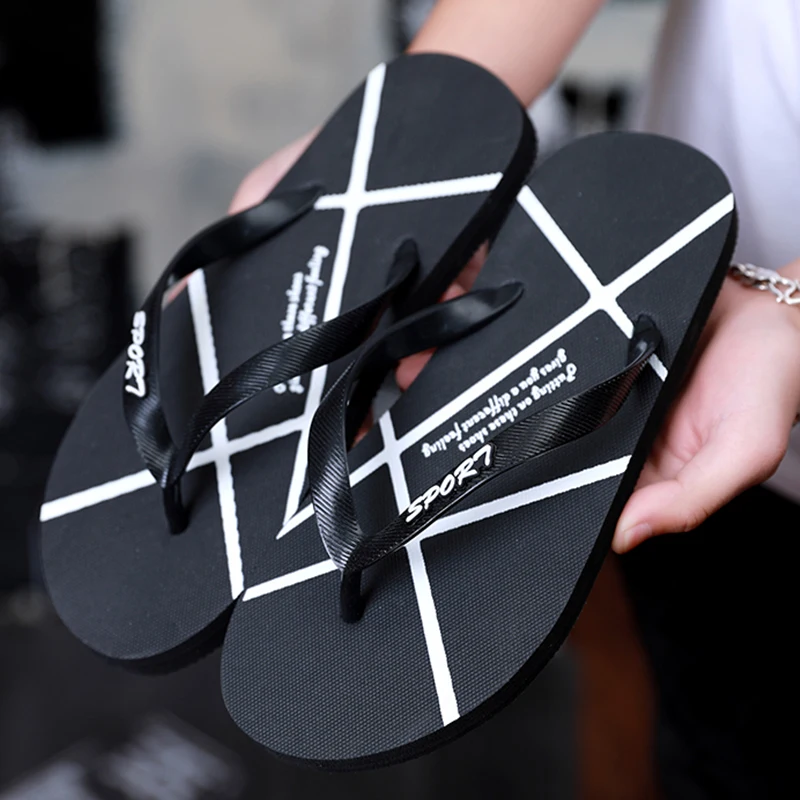 

Summer flip flops men's non-slip soft bottom sandals and slippers personality Korean version of the trend of outdoor beach shoes