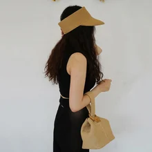 Женская сумка простая соломенная плетеная Сумка с круглой пряжкой для покупок MUG88
