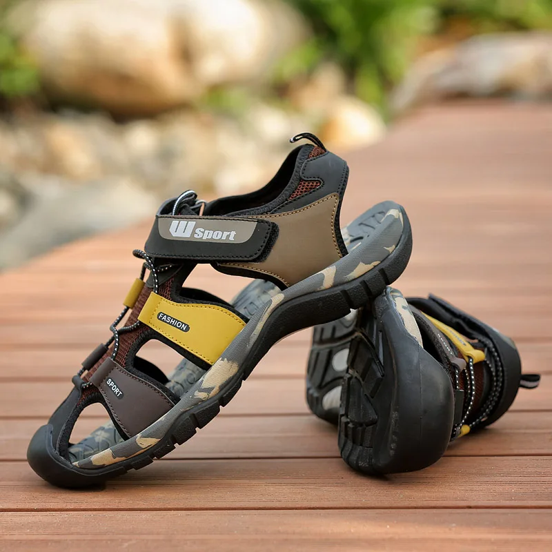 YRRFUOT Men's Fashion Casual Shoes Summer New Adult Outdoor Beach Shoes High Quality Comfortable Man Baotou Sandals Breathable