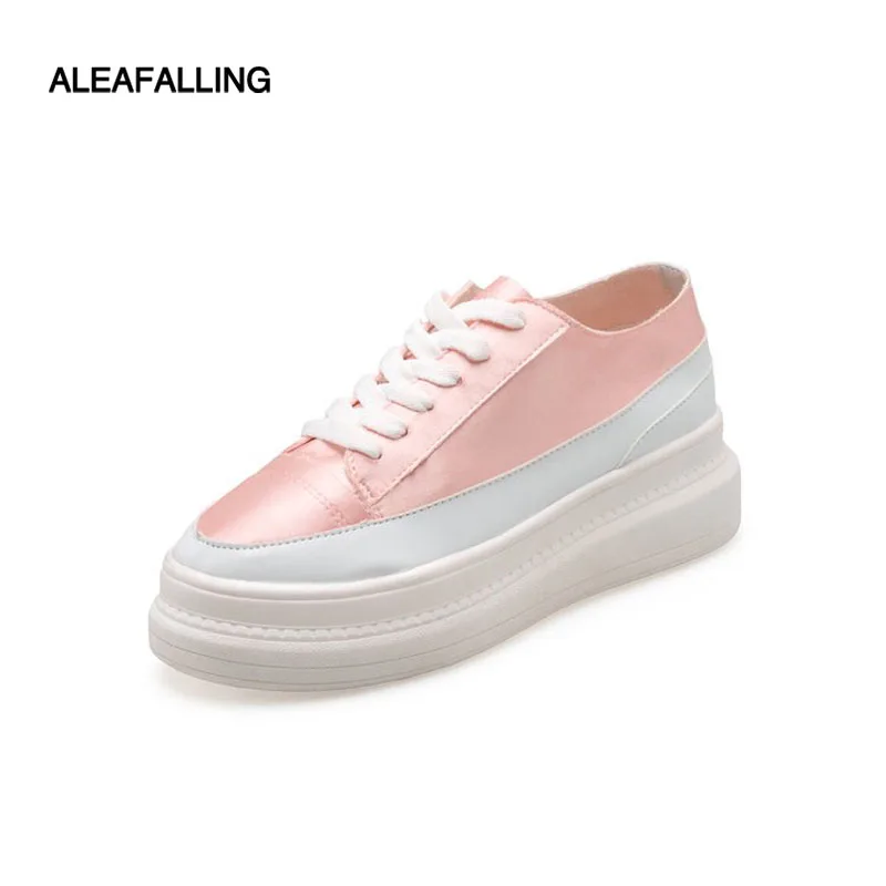 

Aleafalling Breathable Women Flat Shoes Students Breathable Anti-slip Thicken Bottom Women Sneaker Outdoor Zapatos Mujer FL41