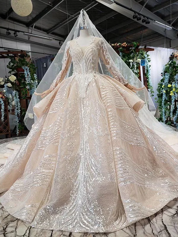 as picture HTL536 plus size wedding dress with wedding veil luxury v-neck long sleeve handwork bridal dress with train vestido de noiva - Цвет: as picture
