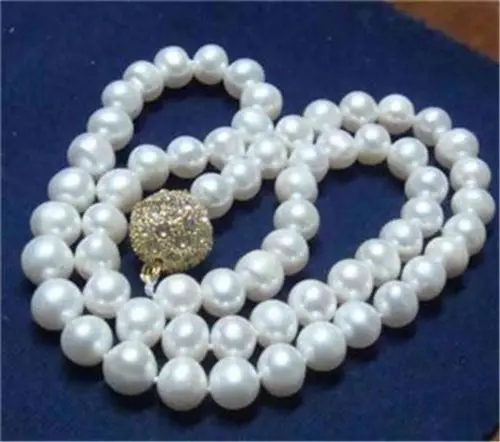 

Jewelr 004401 Natural 8-9MM WHITE AKOYA CULTURED PEARL NECKLACE