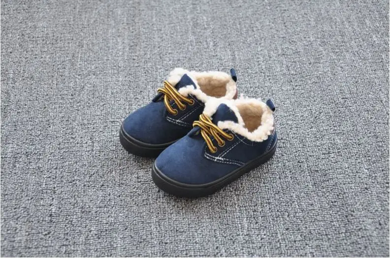 Детская обувь для мальчиков, детские ботинки, Меховые бархатные зимние ботинки, Детские модные ботинки на плоской подошве с хлопковой подкладкой для девочек, теплая плюшевая обувь для младенцев - Цвет: blue