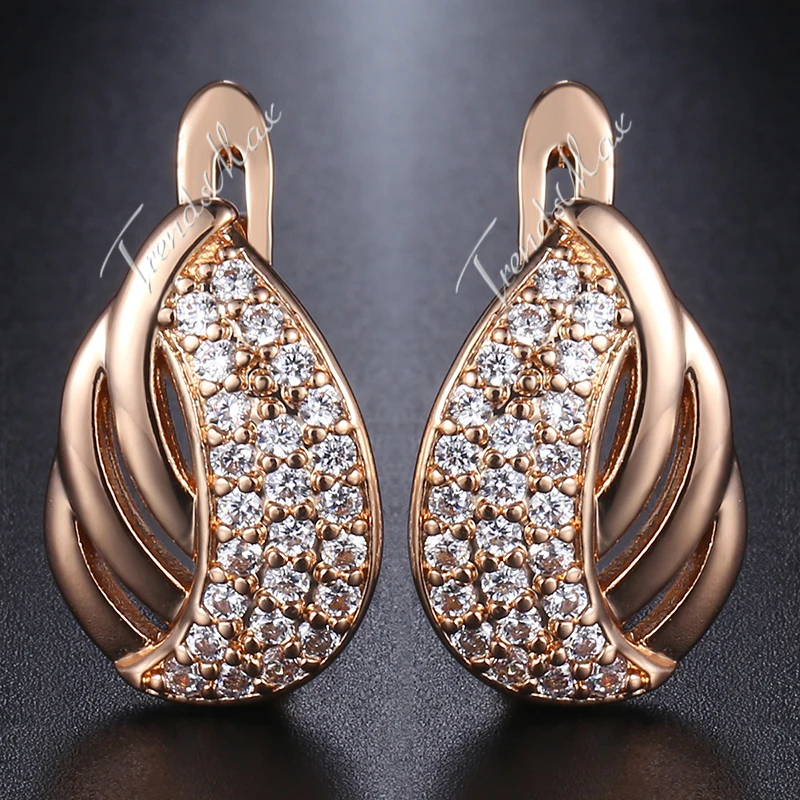 

585 Rose Gold Filled Earrings For Women Leaf Shaped Paved Clear Cubic Zirconia Stud Earrings Fashion Jewelry GE170