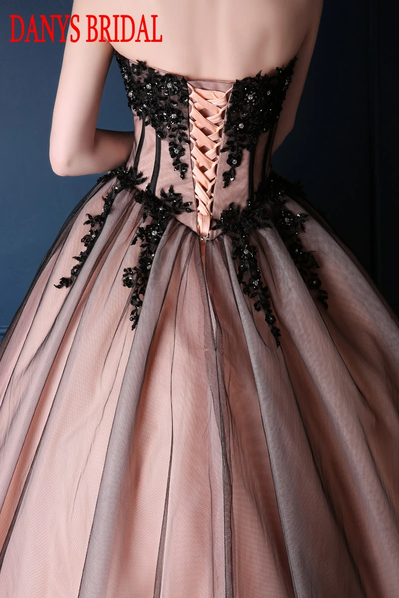 Black Ball Gown Princess Quinceanera Dresses Girls Beaded Sweetheart Masquerade Sweet 16 Dresses Ball Gowns