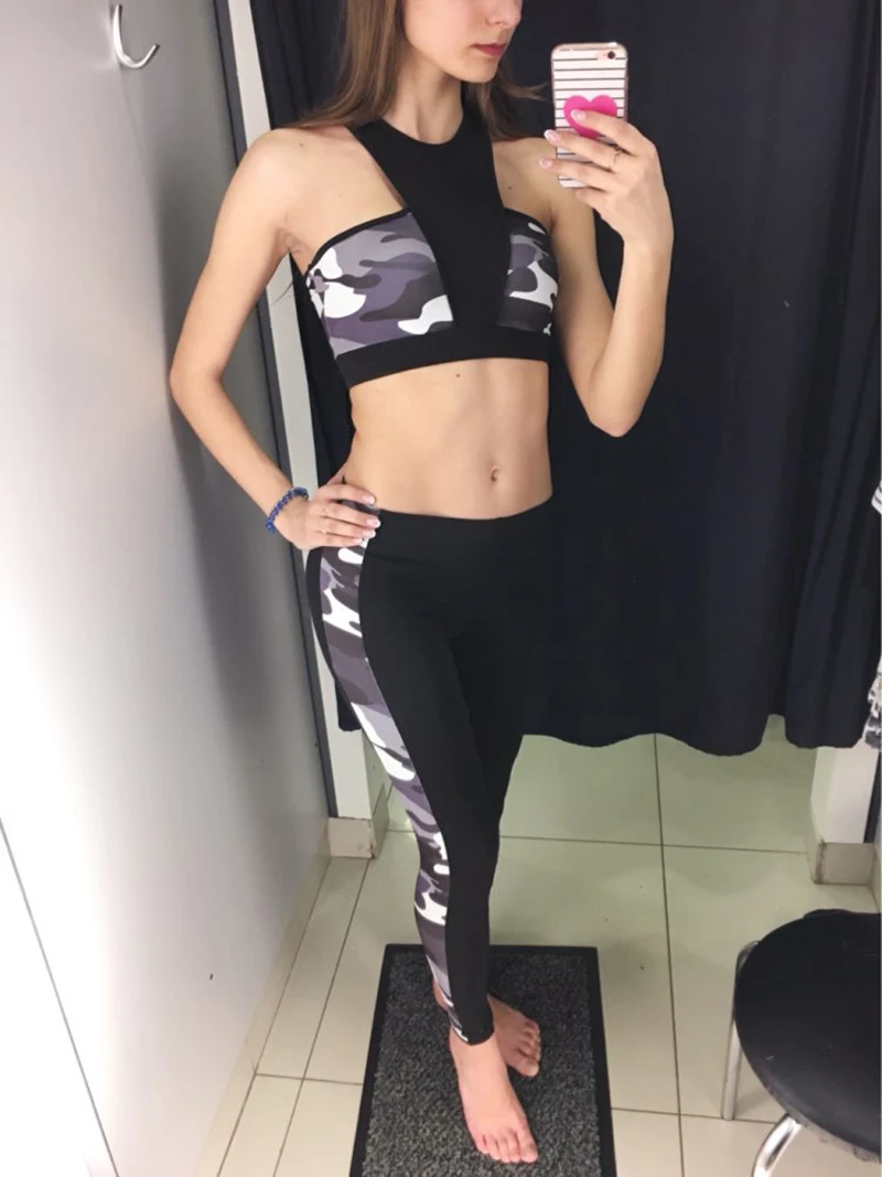 model (2)
