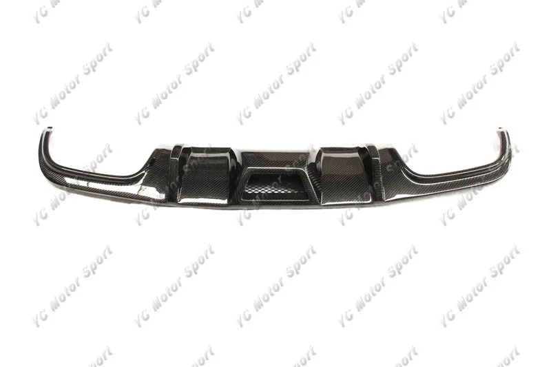 2008-2011 Mercedes Benz  W204 C63 Sedan VORSTEINER Style Rear Diffuser CF (2)
