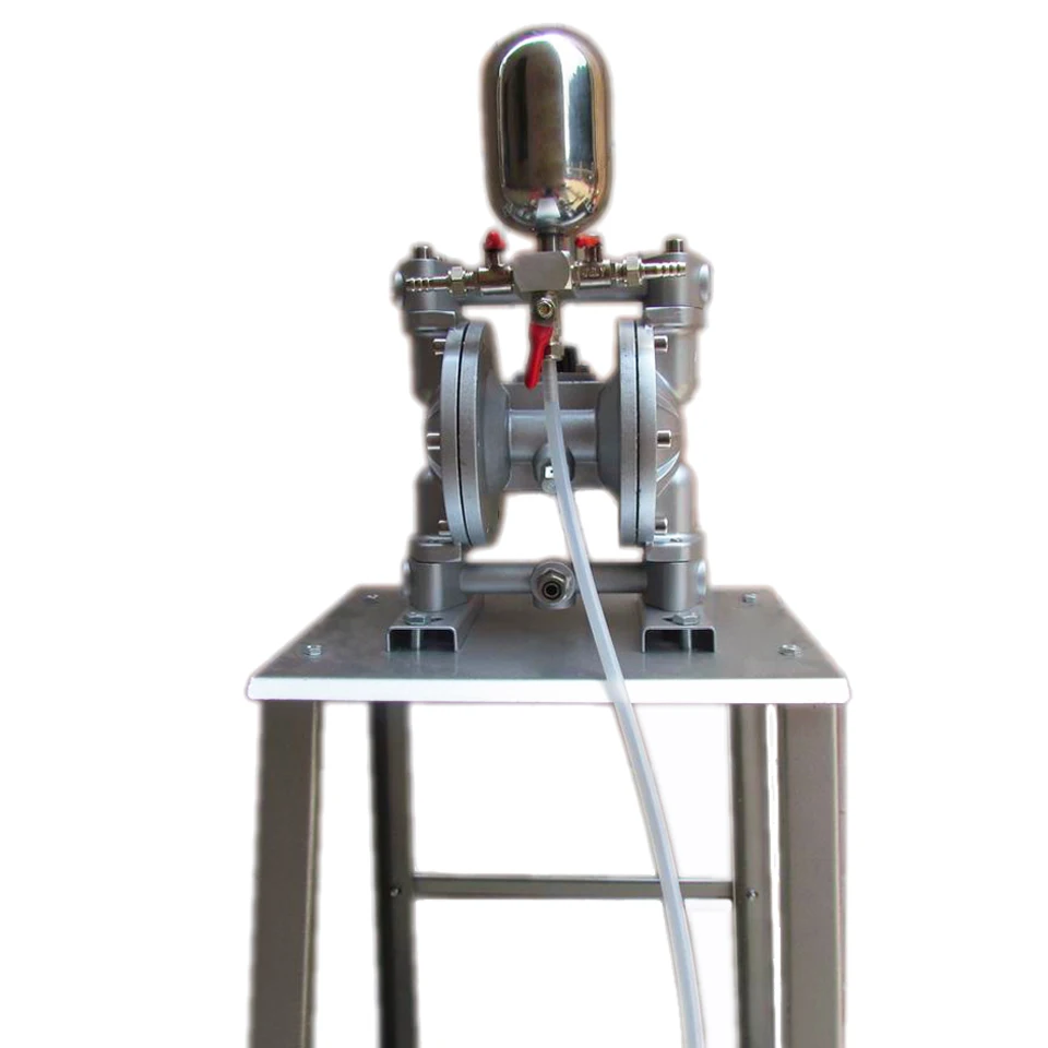 Малый размер двойной мембранный насос с железной подставкой, соединение с 3 распылителями максимум, в США$5,5/кг по FedEx