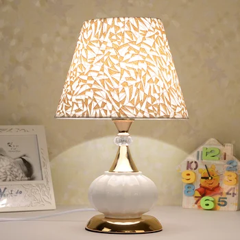 

European ceramic table lamps remote bedroom bedside lamp dimming living room decoration personality study desk lamps ZA623 ZL50