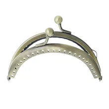 25Pcs Bronze Tone Arch Frame Kiss Clasps Lock Clutch Handle For Handbag Coins Purse Bag 8.6x6.1cm 25Pcs Bronze Tone Arch Frame Kiss Clasps Lock Clutch Handle For Handbag Coins Purse Bag 8.6x6.1cm