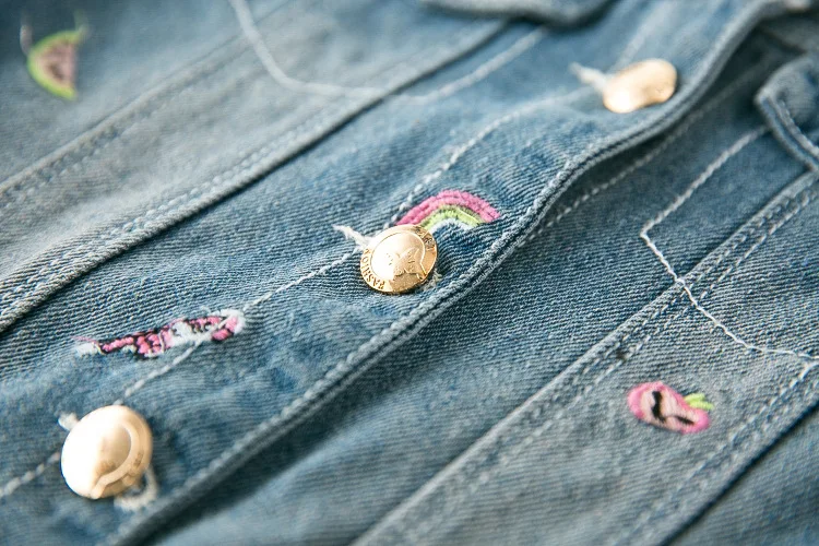 4047261167_1870743291