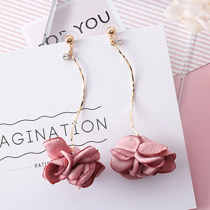 

2018 Sweet Cute Fabric Cloth Flower S Shape Wave Long Tassel Rhinestone Drop Earrings for Women Wedding Bridal Party Jewelry