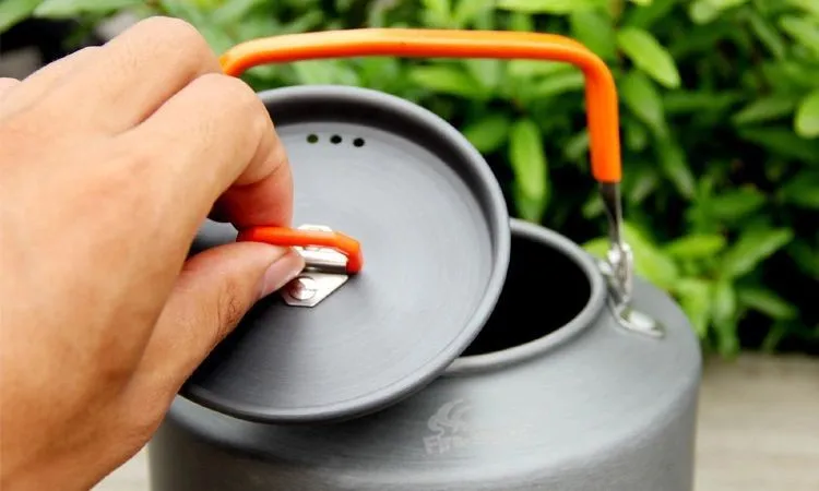 Quente de Bordo Cafeteira de Café Venda Fogo Equipe Chaleira Camping Piquenique Panelas Chá 236g 1.5l Fmc-t4 6 Louça para ar livre