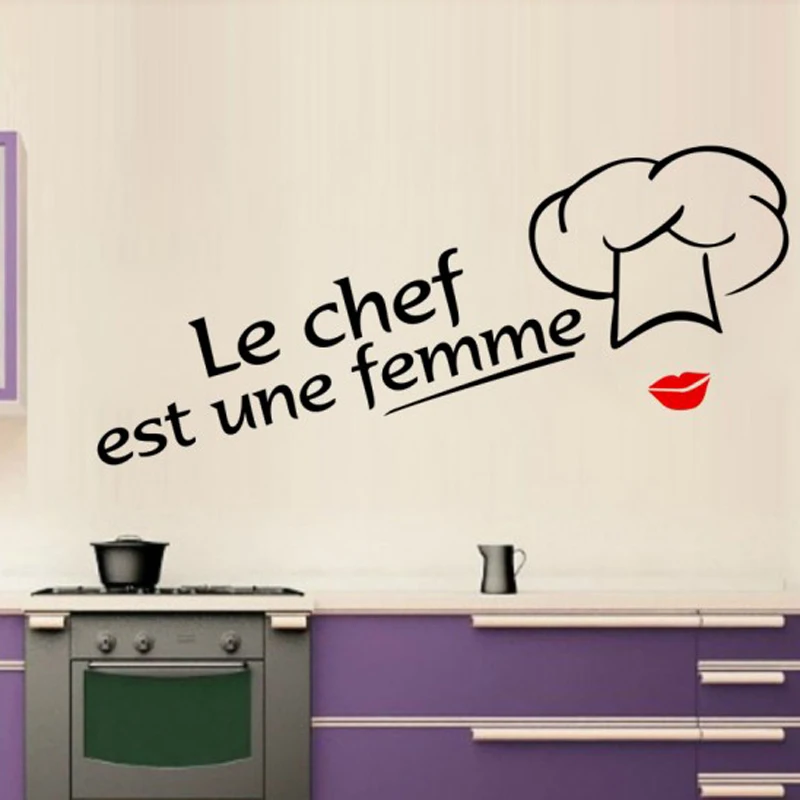 sticker-le-chef-est-une-femme-2