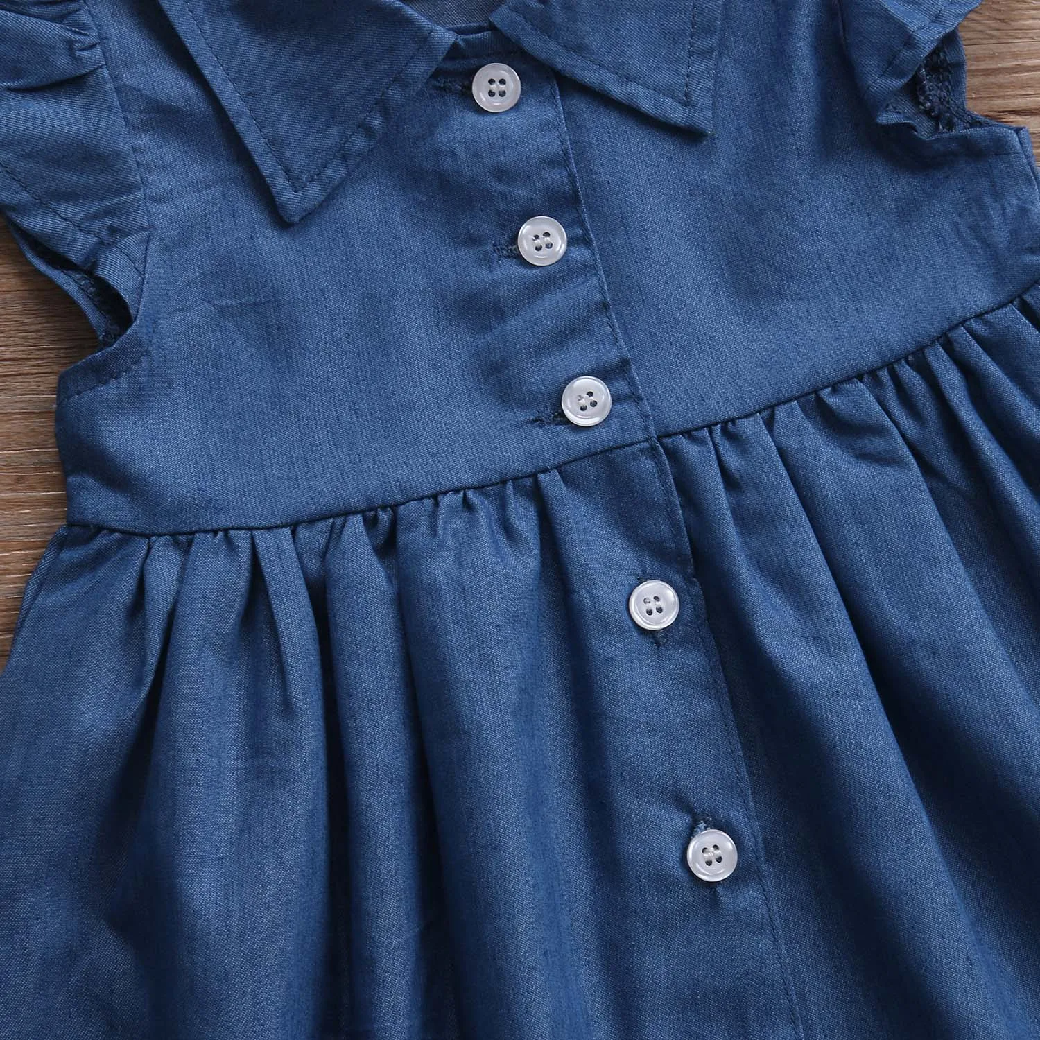 Джинсовое платье для маленьких девочек; сарафан с рукавами-рюшами; Платье-туника принцессы; маленькая девочка на пуговицах; сарафан; От 1 до 6 лет