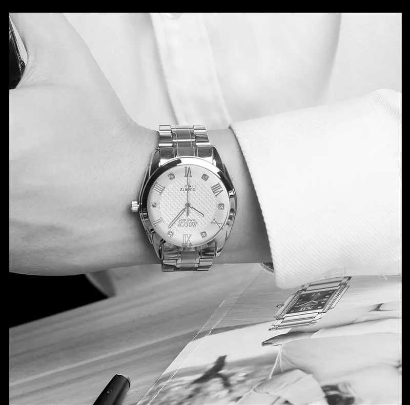 

Women Watch Bracelets Vintage Retro Women Sports Flower Rhinestone Ladies Leather Quartz Dress Wrist Watch