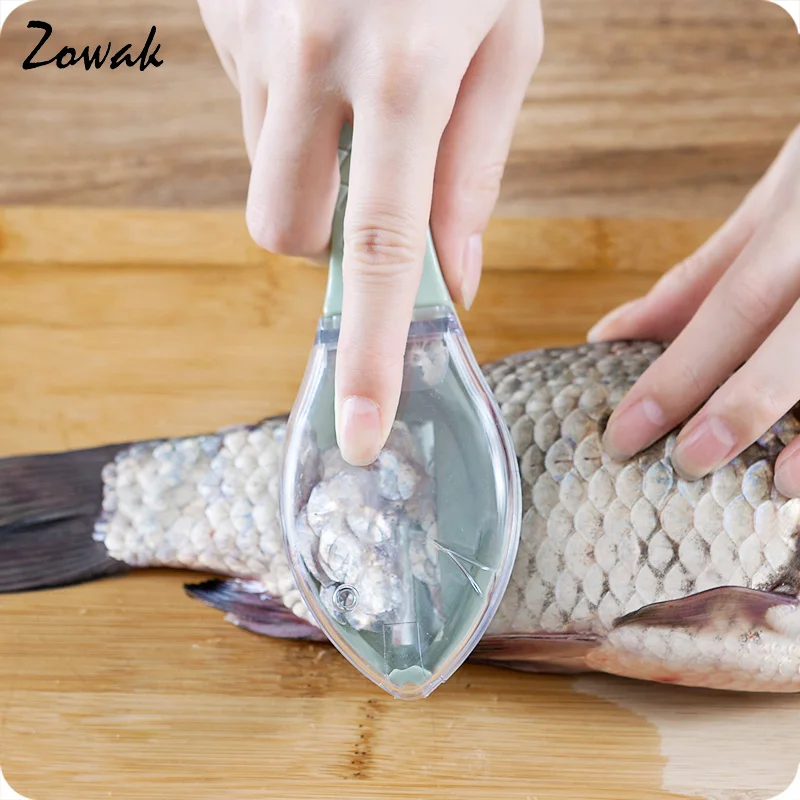 greenwoodhomer All Plastic Fish Squame Remover Cleaner Skinner Scaler con tappo per la pulizia veloce della pelle di pesce Pesce disincrostante plastica utensili da cucina 