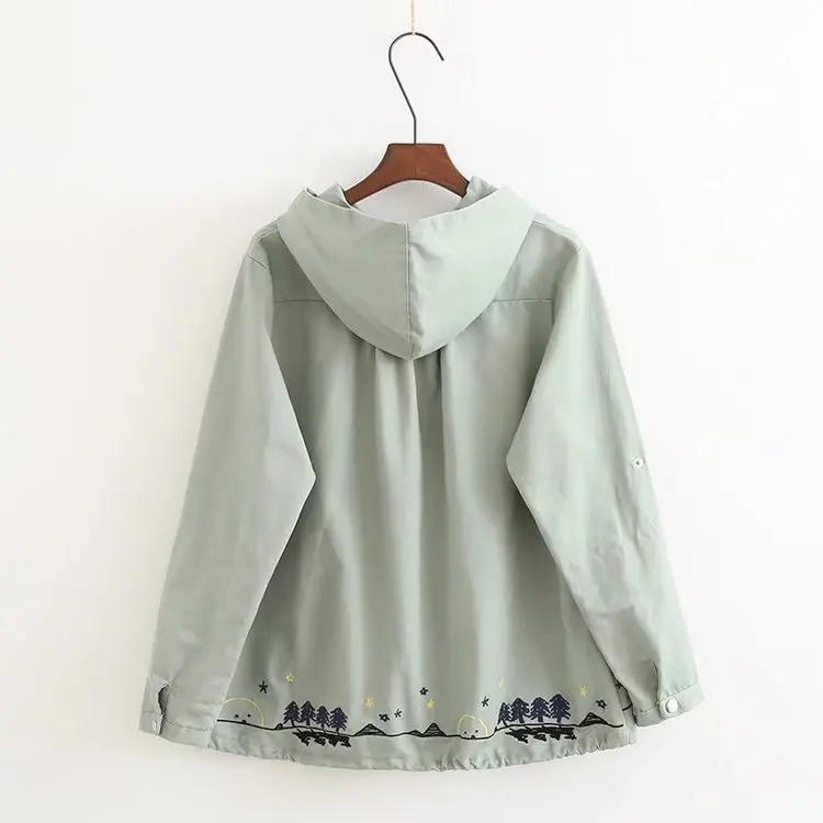 2017 осенне зимняя женская куртка карамельного цвета с вышитым лесным деревом