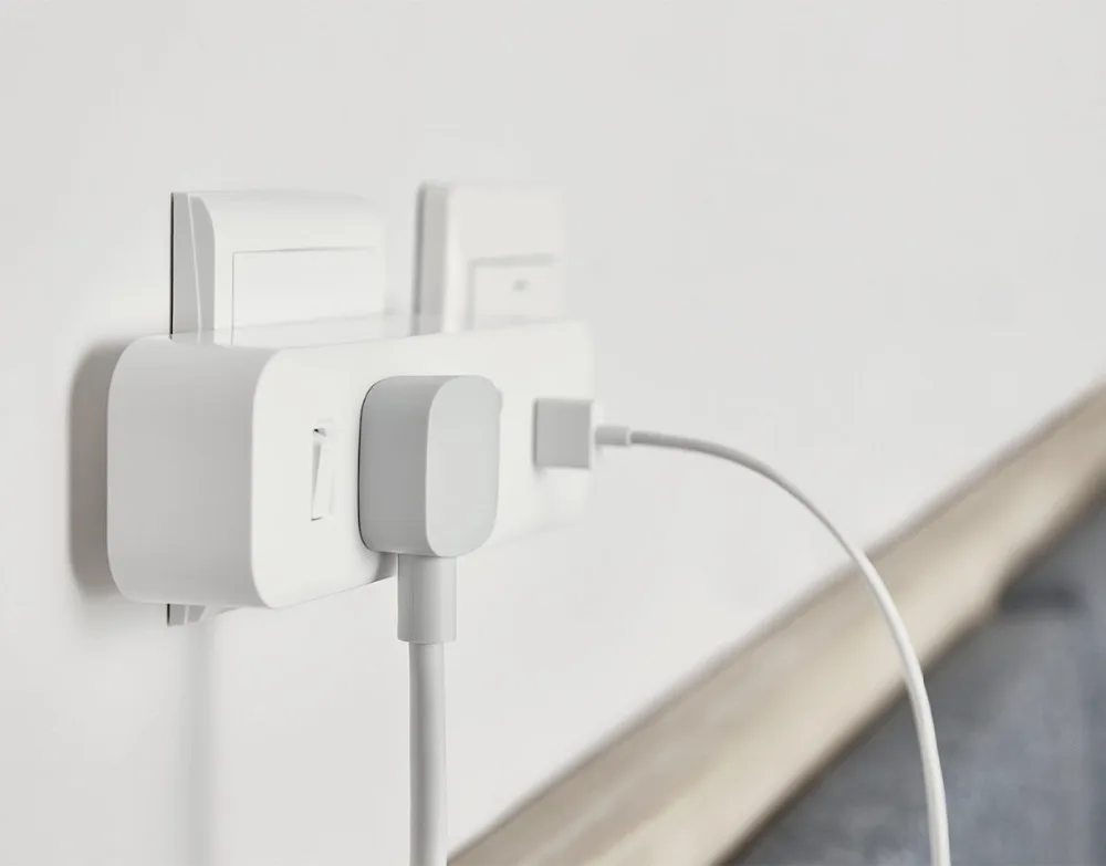Xiaomi Mijia Power Strip Socket Converter Portable Mini Plug Travel Adapter for Home Office 5V 2.1A 2 USB Fast Charging xiomi H0 (4)