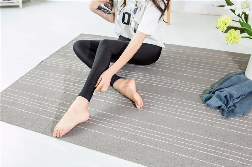 legging BIVIGAOS Fashion Women Stretchy Glossy Leggings Spandex Legging Elastic Gothic Foot Leggins Punk Rock Legins Black White Mallas leather leggings