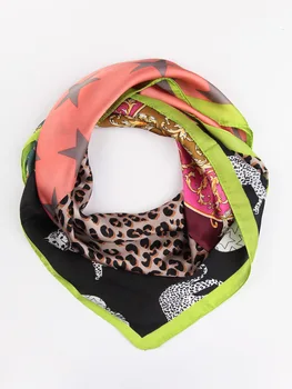 

Square neckerchief silk blend