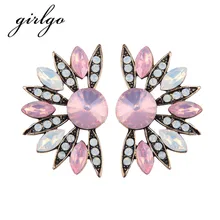 Girlgo Charm Flower Stud Earrings for Women Multicolored Vintage Statement Earrings Cute Pinky Color Luxury Wedding Jewelry