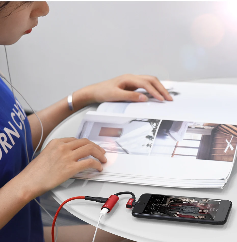 HOCO аудио кабель для Apple plug 2в1 Быстрая зарядка 3,5 мм аудио конвертер адаптер для iPhone X XS Max XR 8 наушники Поддержка Микрофона
