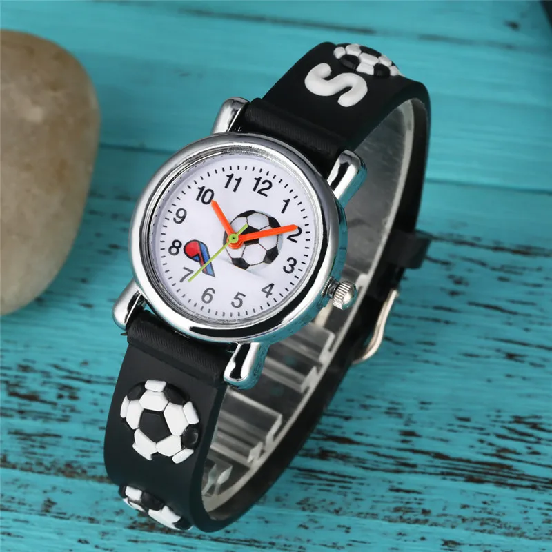 3D Детские часы с рисунком из мультфиломов кварцевые аналоговые милые черные футбольные силиконовые часы детские часы маленький циферблат