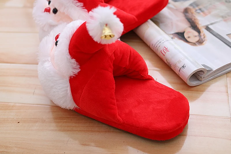 Красные плюшевые тапочки с Санта Клаусом; зимняя теплая обувь на каблуке для взрослых; Рождественский подарок; Плюшевые игрушки для мужчин и женщин