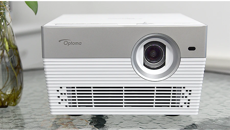 optoma-I5+-4K-projector_01