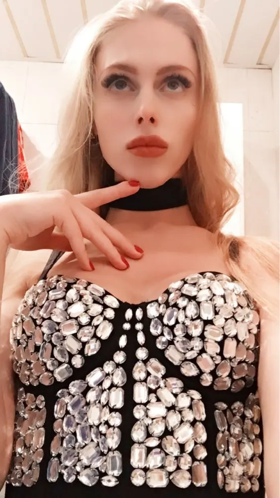 01 -  - _ -  - _ -  - 