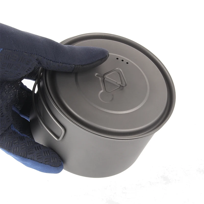 TOAKS Camping al aire libre de 700 ml copa de ultraligero de titanio olla con tapa y plegado de POT-700-D115-L