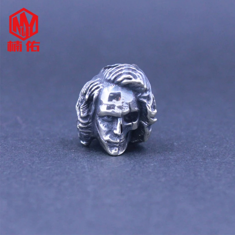 

EDC Pocket Tool Brass Silver Batman Clown Paracord Beads Pendants Umbrella Pendants Zipper Dark Knight Clown Knife Beads