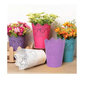 

Hollow Candy Color Tin Bucket Flower Shop Dried Flower Arrangement Barrel Iron Flower Pot 2