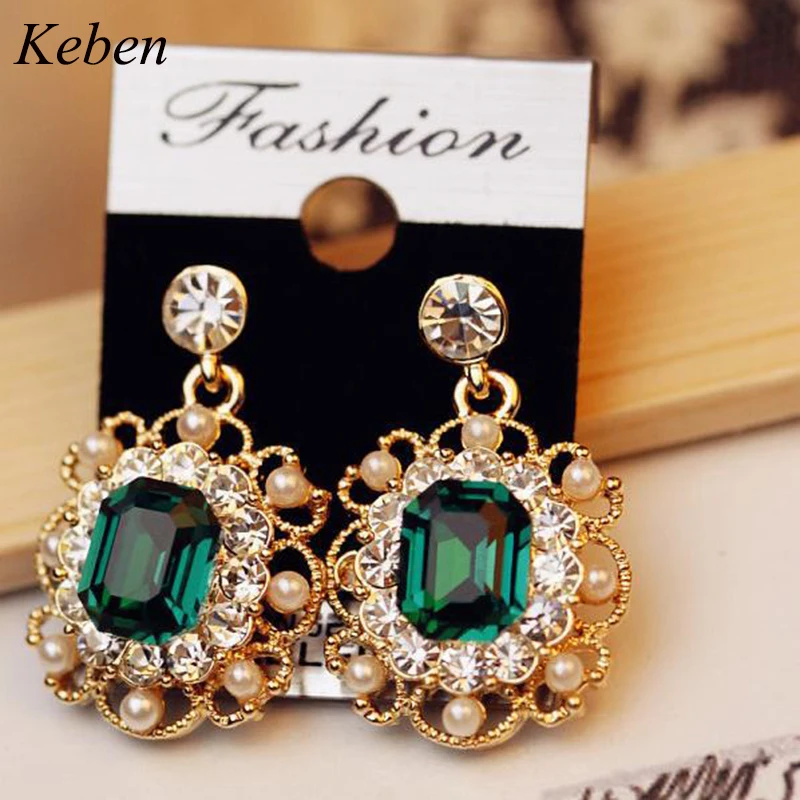 

Korean Women's Jewelry Pearls Vintage Fashion Square Earrings Rhinestone Stud Earrings